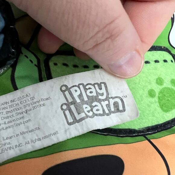 Montessori iPlay ilearn Jungle Adventure Hand Puppet Soft‎ Book - Picture 4 of 5